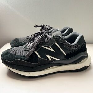 New Balance 57/40 Black/Sea Salt Women's US 7.5